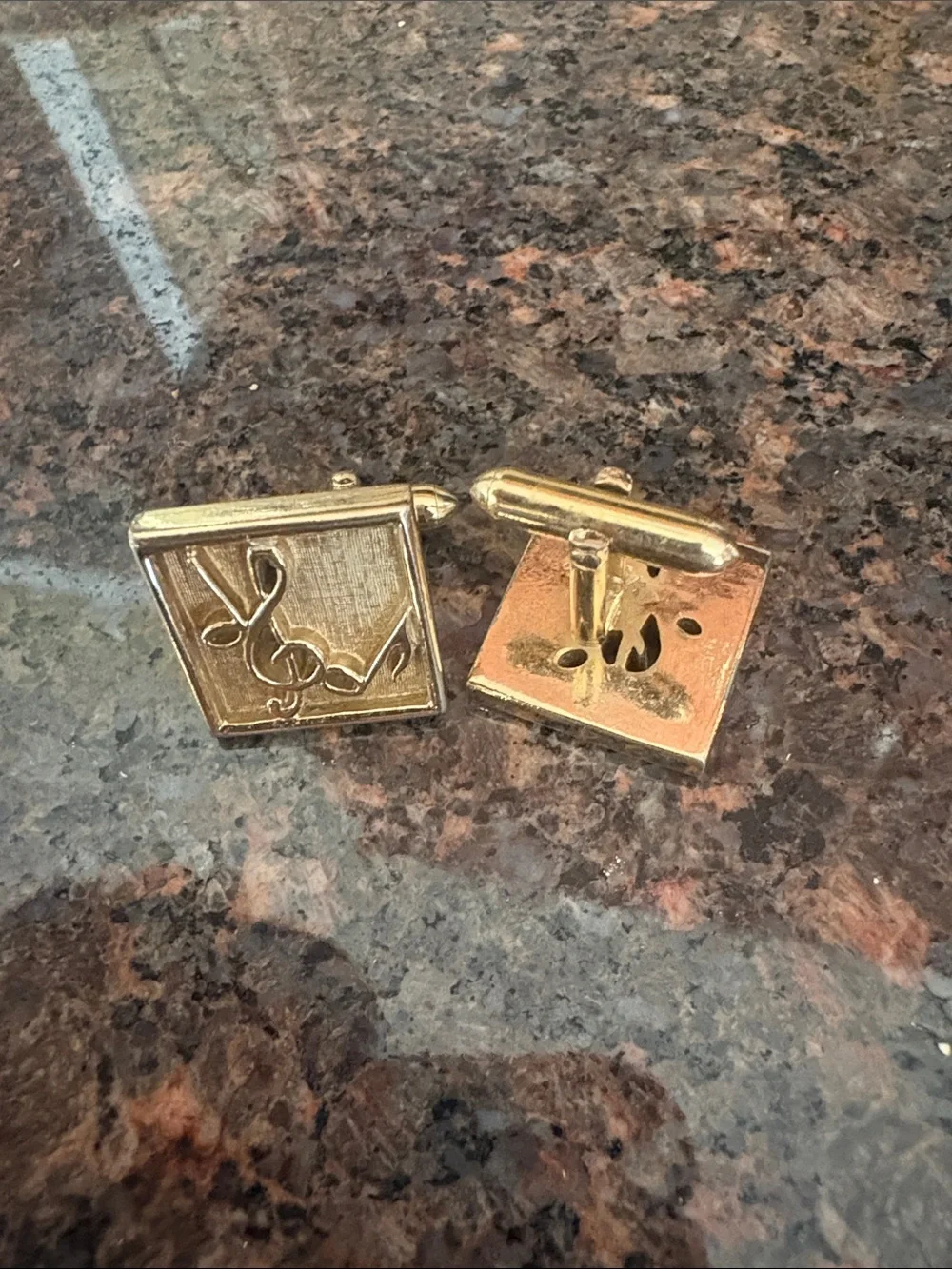 Vtg musical notes cleff Square Gold Tone Cuff Links